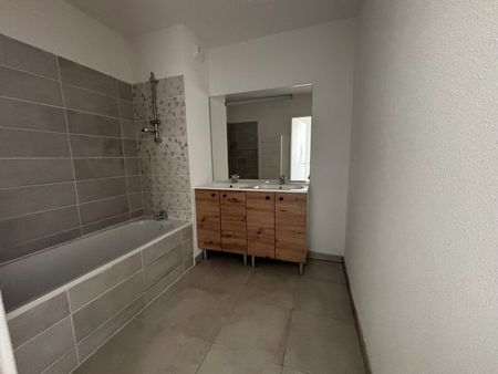 Location Appartement 3 pièces 62m² TOULOUSE 31200 - Photo 4