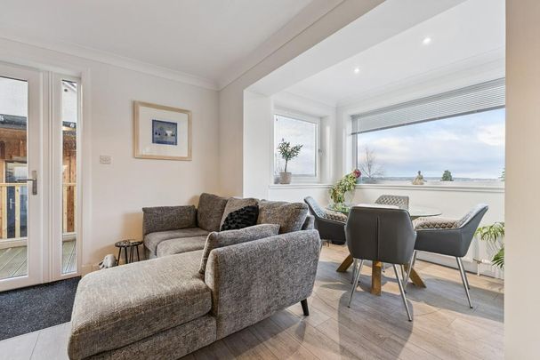 4 bedroom detached house to rent - Photo 1