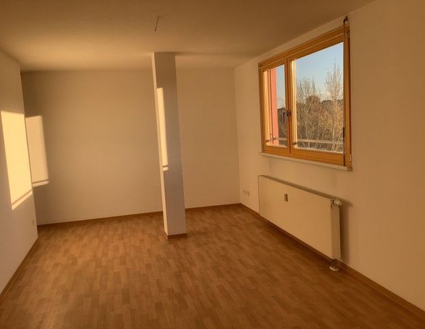 NUR für SENIOREN! Individuelle 2-Zimmer-Wohnung mit Balkon - Foto 1