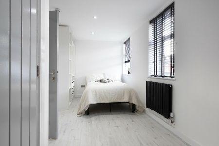 6 bedroom house to rent - Photo 3