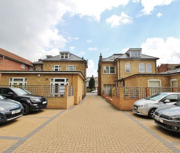1 Double Bed Flat with Patio - Photo 3