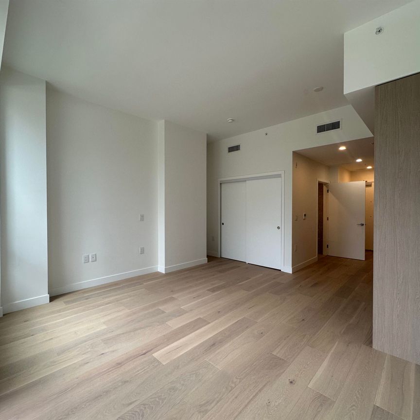 5212 Cambie Street #11X, Vancouver, BC V5Z2Z7 - Photo 1