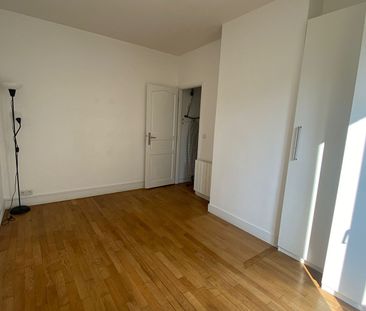 Paris 15e - 2 pièces - 35 m² - Balcons - Photo 1