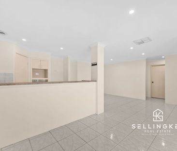 SellingKey Real Estate presents 5/7 Lester Drive, Thornlie! - Photo 2