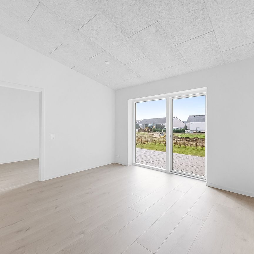 5 værelses rækkehus med god beliggenhed - Foto 1