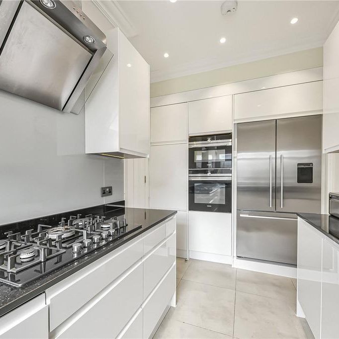 4 bedroom apartment to rent - Photo 1