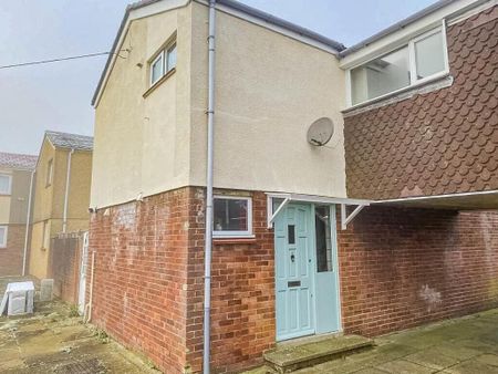 Twenty Acres Road, Southmead - Photo 4