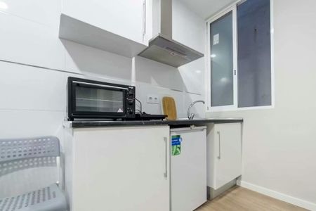 Carrer del Comte dAltea, Valencia, Valencian Community 46005 - Photo 5