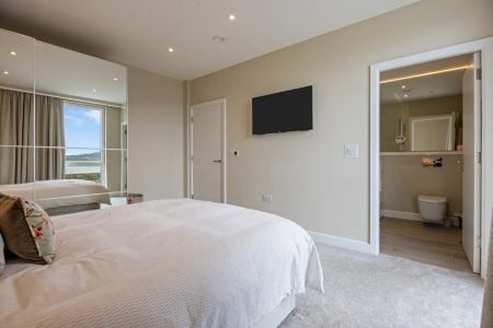 Apartment 15, 11 - Photo 4