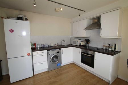 Central Court, Melville St. M3 - Photo 5