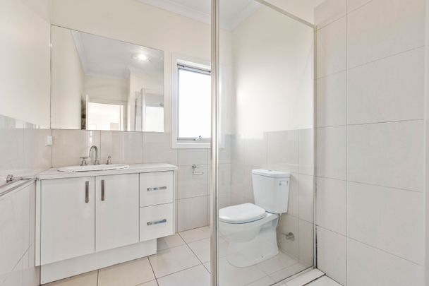 Modern 2-bedroom home! - Photo 1