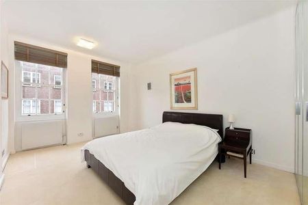 Portman Square, Marylebone, London, W1H - Photo 5