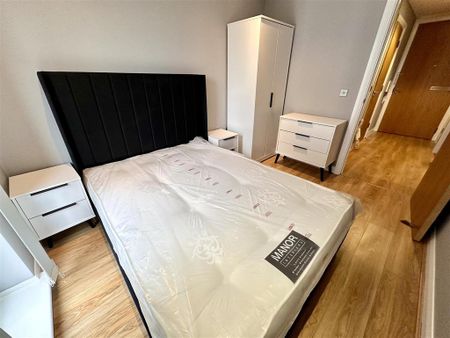 2 bedroom apartment to rent - Photo 5