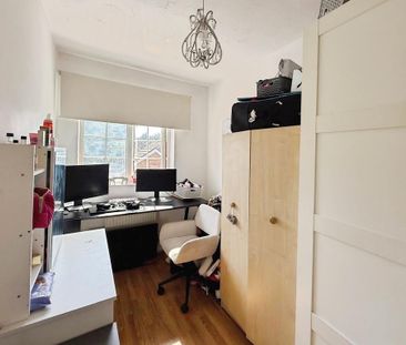 3 bedroom semi-detached house to rent - Photo 6