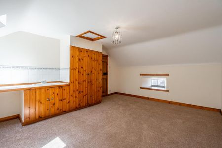 4 bedroom cottage to rent - Photo 2