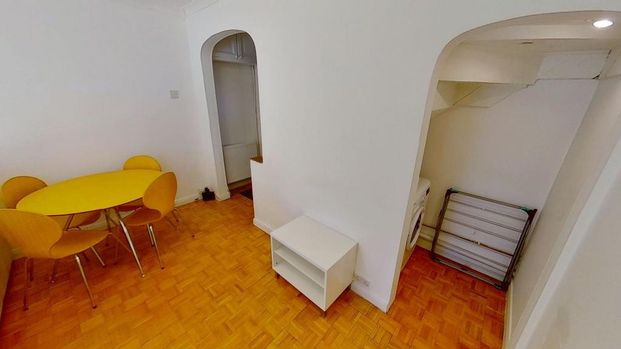 4 bedroom semi-detached house to rent - Photo 1