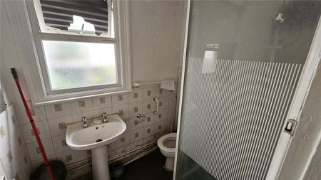 Prince Road, London, SE25 6 - Photo 4
