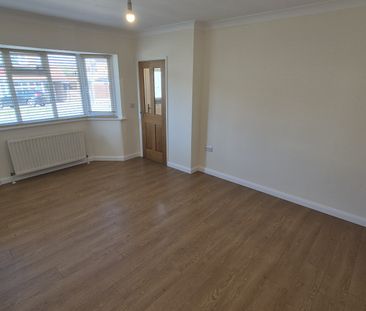Windmill Avenue, Birstall, LE4 - Photo 1
