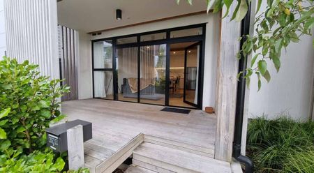 Hobsonville, Fully furnished, 2 bedrooms, $670 - Photo 5