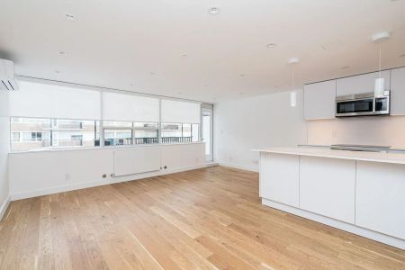 150 Donway & 4 Overland — 2 Bedroom - unit 311 - Photo 2