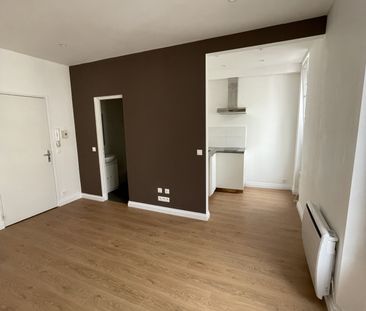 Location Appartement 1 pièce 22m² POISSY 78300 - Photo 2