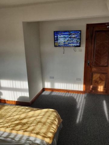 7 bedroom house share to rent - Photo 4