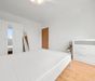 TICHÝ A PRIESTRANNÝ 2-izbový byt (60 m2) s BALKÓNOM A PARKOVANÍM - Photo 4