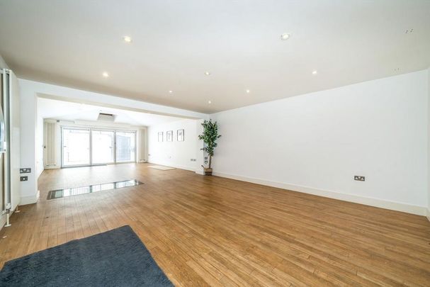 5 bedroom house to rent - Photo 1