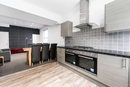 Archery Road, Hyde Park, Leeds - Photo 3