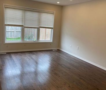 For Lease - 4 Caliper Road, Brampton, Ontario - Photo 2