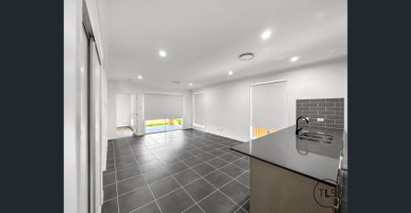 Spacious Family Home - Photo 2