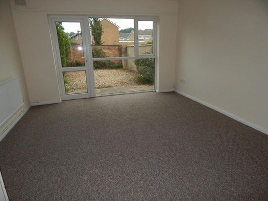 2 bedroom semi-detached house to rent - Photo 1