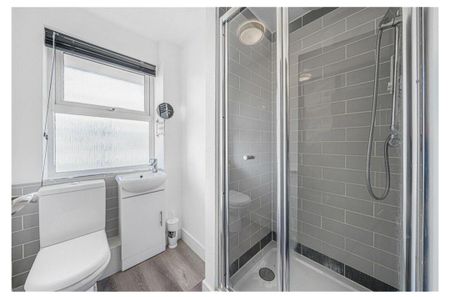 Studio Flat, Sedgmoor Place, SE5 - Photo 4