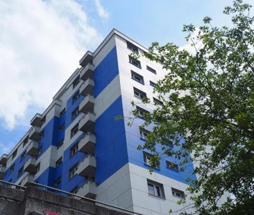 1,5 Zimmer Wohnung über dem HeroldCenter - Photo 1