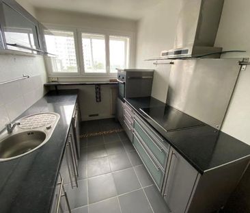 Location Appartement 5 pièces 105m² OCTEVILLE 50130 - Photo 1