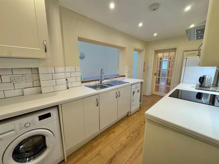 Scarcroft Road, York - Photo 5