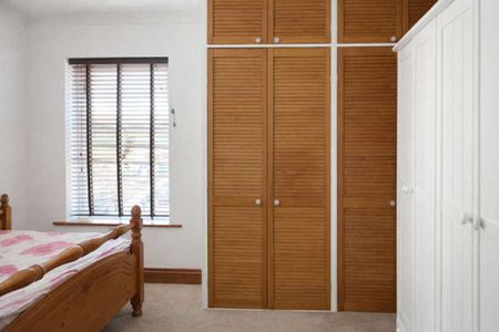 Firgrove Road, Freemantle, SO15 - Photo 2