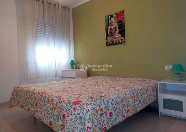 Se alquila en Las Galletas apartamento de 1 dormitorio