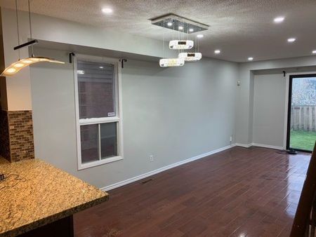 For Lease - 20 Glanvil Crescent, Toronto, Ontario - Photo 3