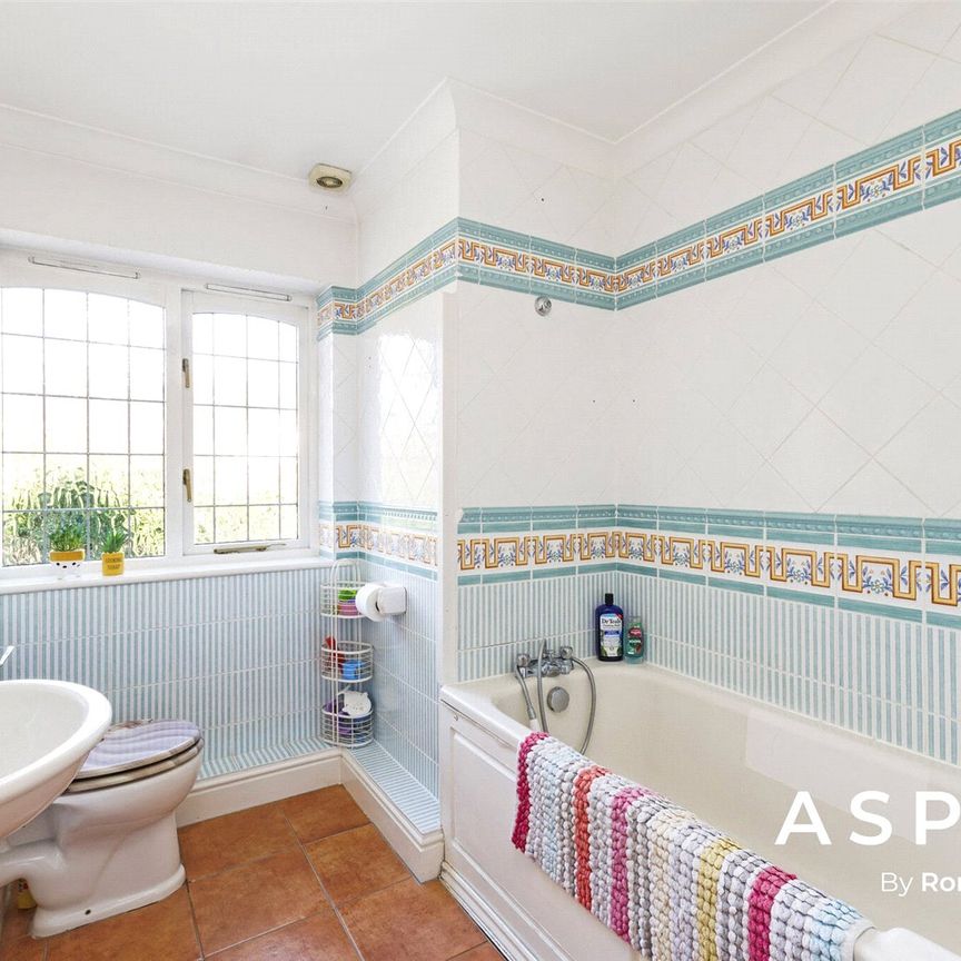 5 bedroom house to rent - Photo 1