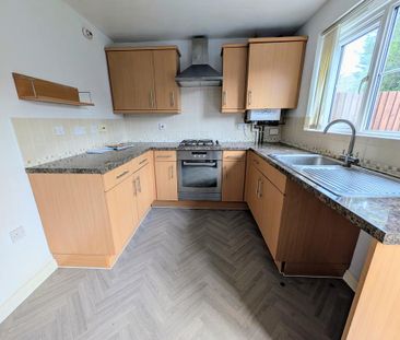 2 bedroom terraced house to rent - Photo 3
