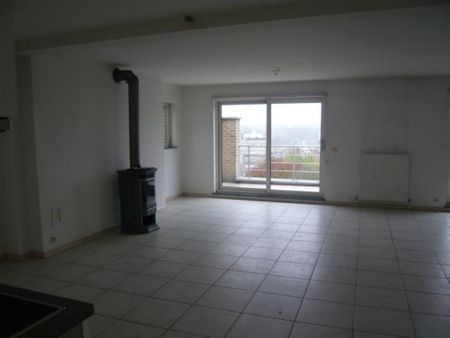 UCCLE : PENTHOUSE 2 CHAMBRES + TERRASSE - Uccle - Photo 4