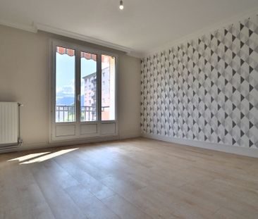 Location Appartement 3 pièces 63m² ST MARTIN D HERES 38400 - Photo 1