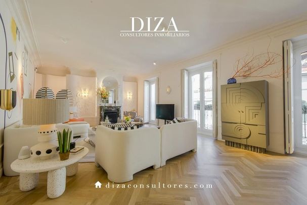 Luxury Flat for rent in Madrid, Autonomous Region of Madrid - Photo 1