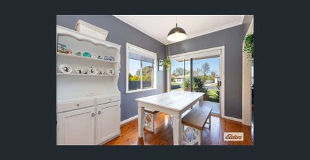 Three Bedroom Home - Photo 5