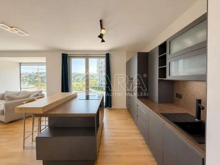 Designový byt 2+kk s prostornou terasou, balkonem, garážovým stáním a sklepem | Rezidence Zahálka - Photo 3