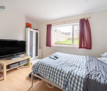 4 bedroom house to rent - Photo 2