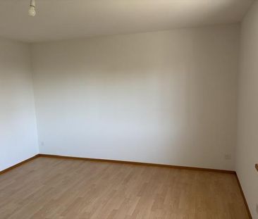 4 1/2 Zimmer Wohnung neu renoviert zu vermieten - Foto 2