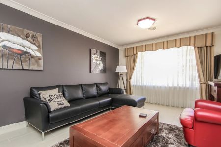 SHARE HOUSE - Perfect Student or FIFO Accommodation - Photo 5