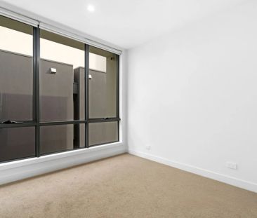 Stylish townhouse in prime Preston location. - Photo 4